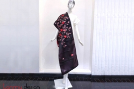 Black silk scarf embroidered with black tea flower 40x200 cm